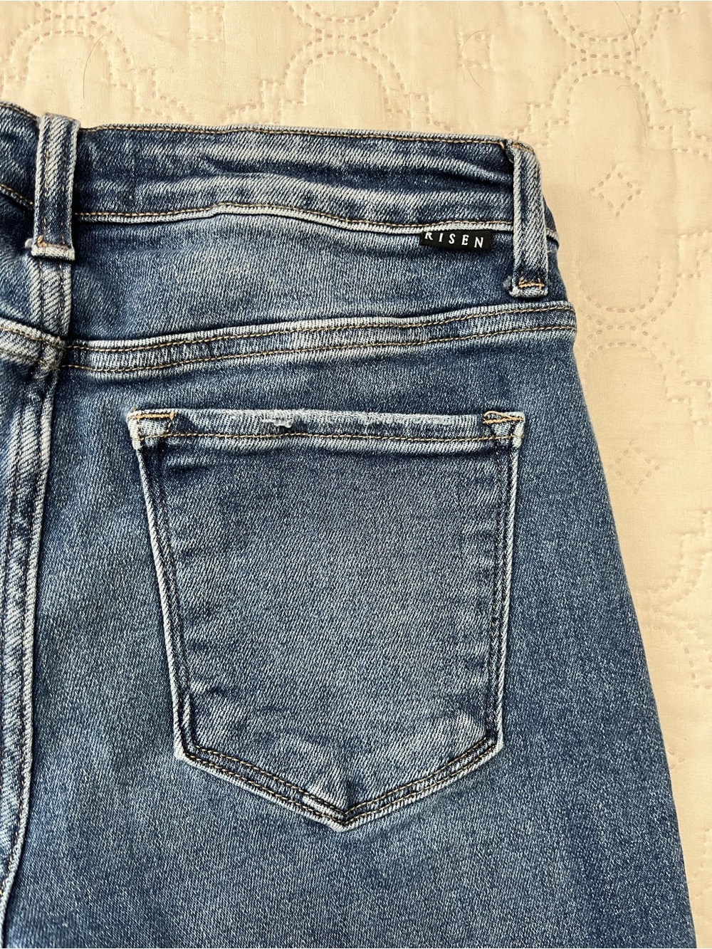 Risen Mid Rise Straight Denim Jeans size 9/29 - Picture 15 of 16